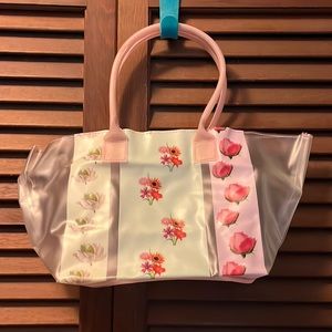 Small flowered tote bag